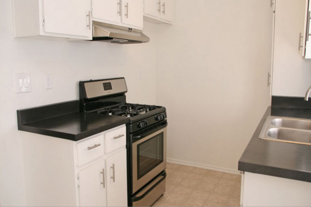  Rent an apartment today and make this Interior 11 your new apartment home.